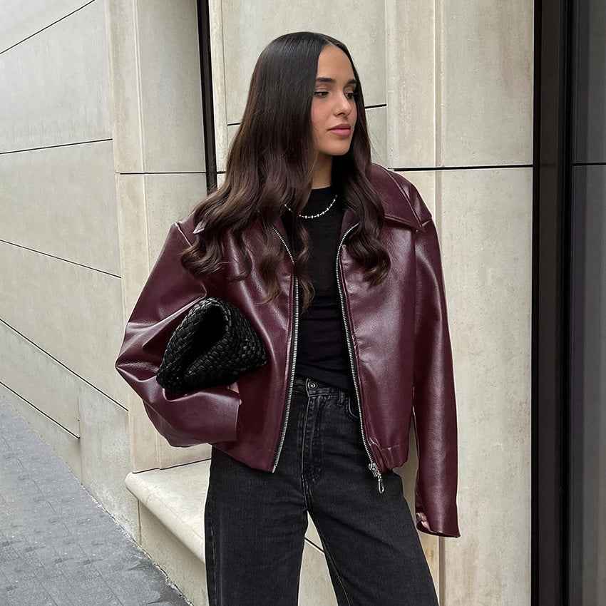 Veste élégante en cuir mate de style motard rétro
