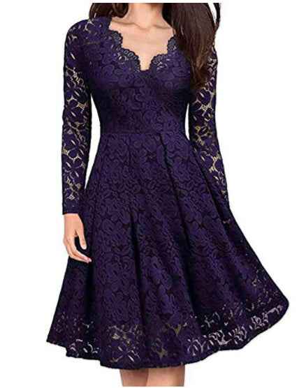 Robe Élégante en Dentelle à Col V