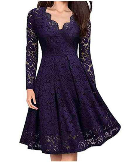 Robe Élégante en Dentelle à Col V