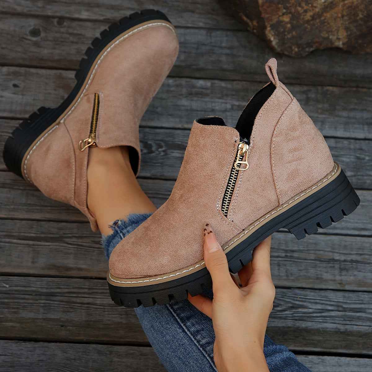Bottes femme à la cheville avec fermeture latérale