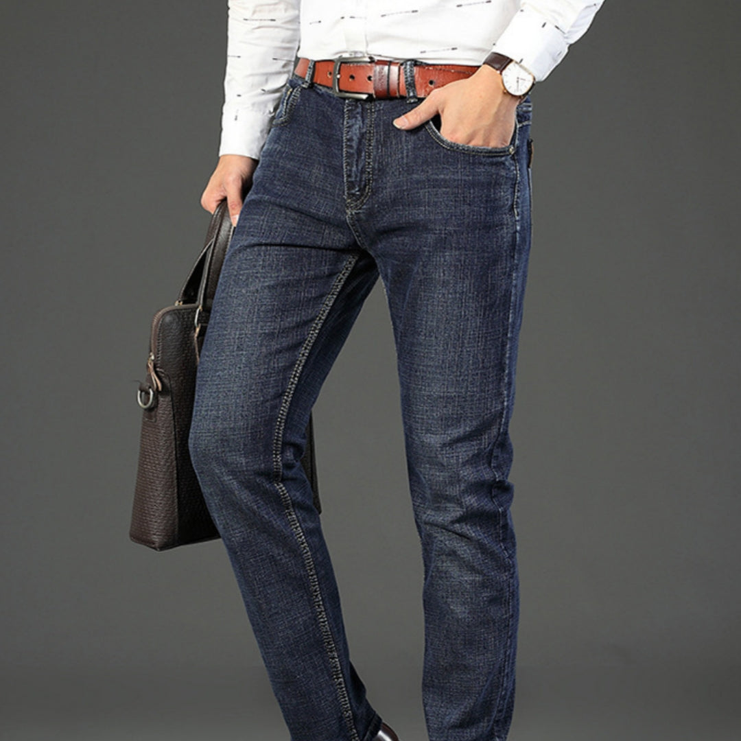 Jean en denim délavé pour hommes, coupe slim et confortable
