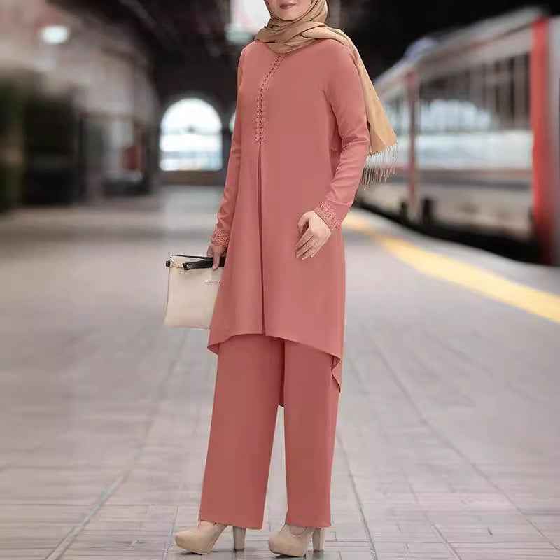 Ensemble Hijab composé d'un haut à manches longues en dentelle et pantalon