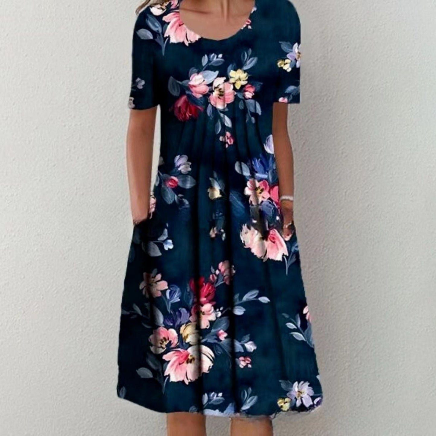 Robe imprimée à manches courtes et col rond