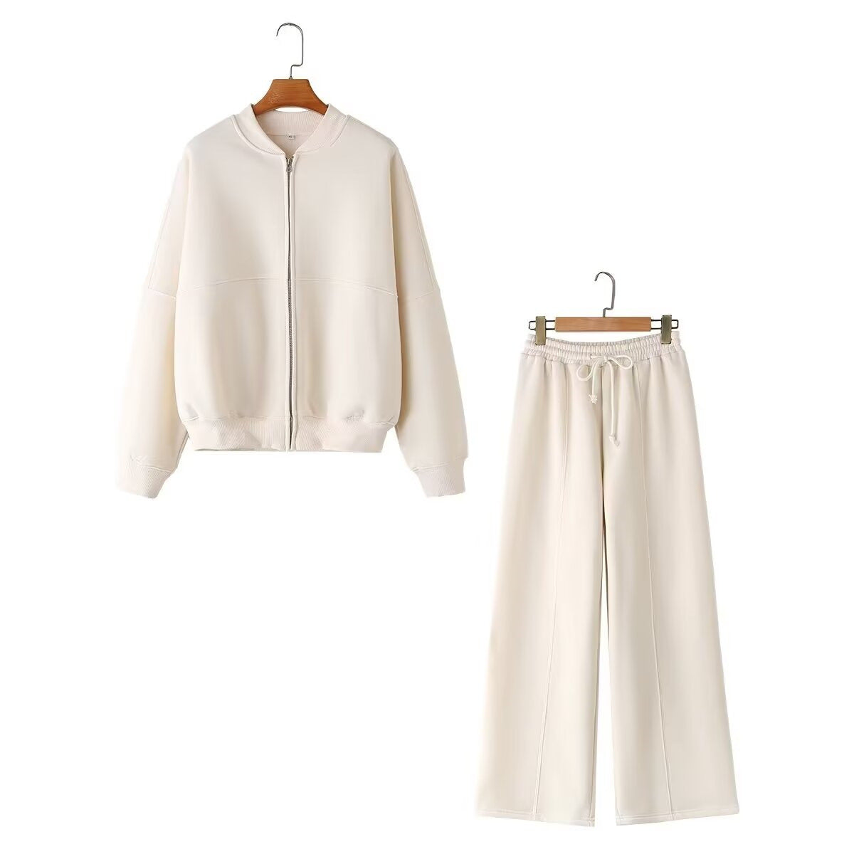 Sweatshirt & Flowy Pants Duo
