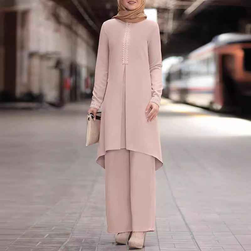 Ensemble Hijab composé d'un haut à manches longues en dentelle et pantalon