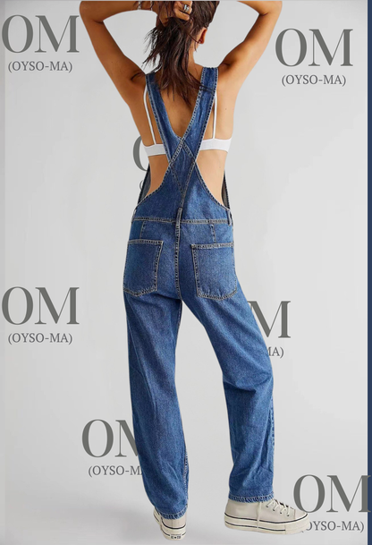 Loose-fitting overalls with an urban look