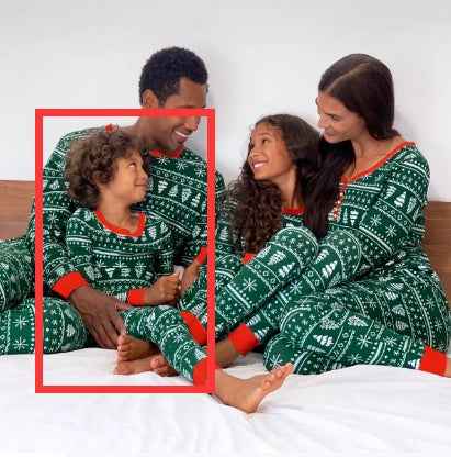 Tenue de service à domicile parents-enfant avec contraste de couleurs pour Noël
