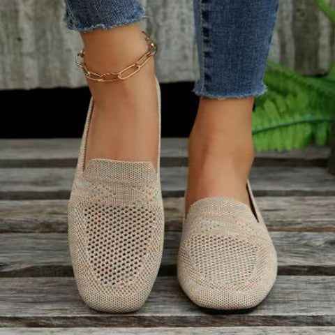 Chaussures plates à bout rond pour femmes