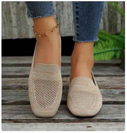 Chaussures plates à bout rond pour femmes