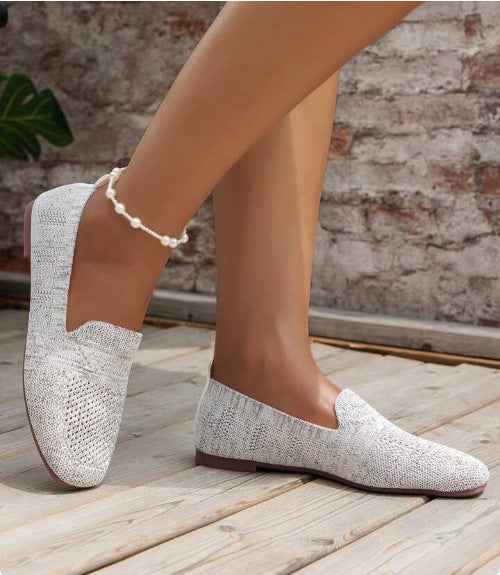 Chaussures plates à bout rond pour femmes